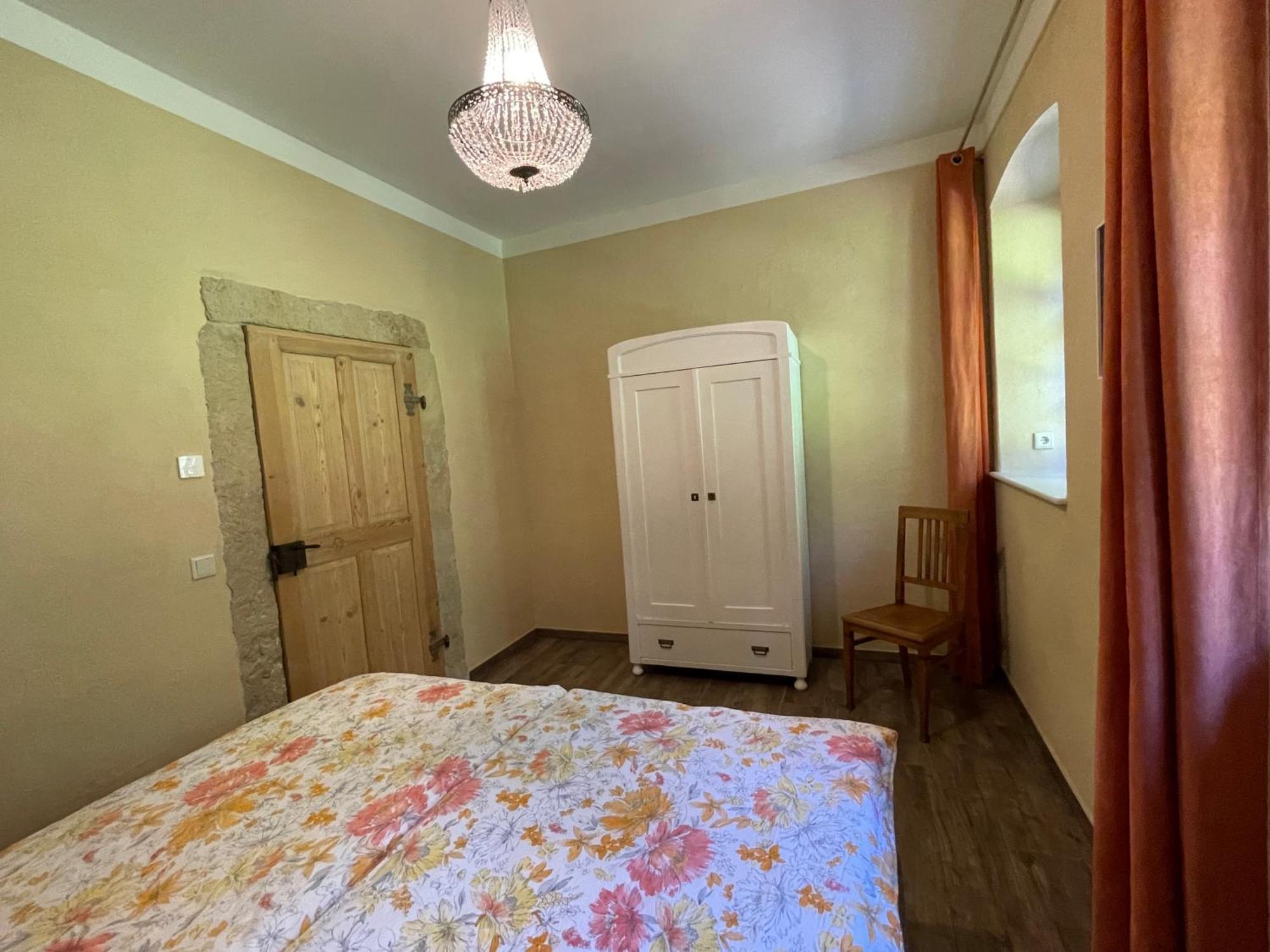 Ferienwohnung Parkblick Im Badehaus Rosenthal-Bielatal Ngoại thất bức ảnh